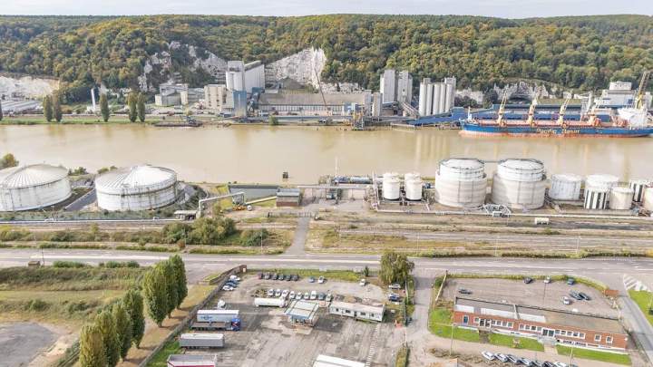 Des bennes pour transporter divers produits au Grand-Quevilly